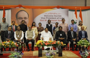 Photos of HVPI Shri M. Venkaiah Naidu with Indian Community