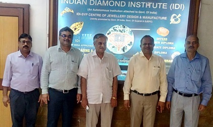 H.E. Dr. Ketan Shukla, High Commissioner of India to Botswana (Centre) with Mr. Samir Joshi, Executive Director (2nd left), Indian Diamond Institue, Surat, Mr. Dinesh Navadia, Regional Chairman (2nd right), GJEPC, Gujarat Region, Mr. Mr. Sanjay Singh, Regional Director (right), GJEPC, Jaipur region and other dignitaries during visit to Indian Diamond Institute, Surat from 10-11 October, 2016