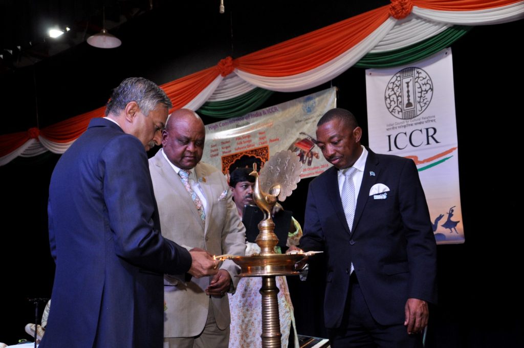 Hon. Mr. Thapelo Olopeng, Minister of Youth Empowerment, Sport and Culture Development (Right) of the Republic of Botswana, Hon. Mr. Dikgang Makgalemele, Assistant Minister of Health and Wellness (Centre) of the Republic of Botswana and H.E. Dr. Ketan Shukla, High Commissioner of India to Botswana during Lighting of Lamp on the occasion of Indian light-classical vocal concert by Ms. Shaila Hattangadi at Westwood International School on 25.10.2016